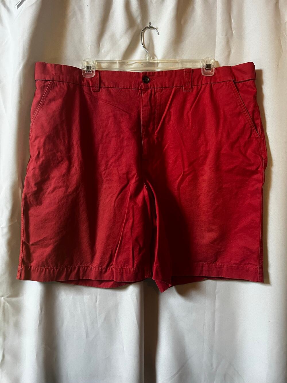 Oak Hill Men's Golf Shorts Size 46 100% Cotton Chino Tomato Red